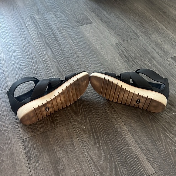 Dr. Scholl’s platform black sandals 8.5 - Picture 7 of 8